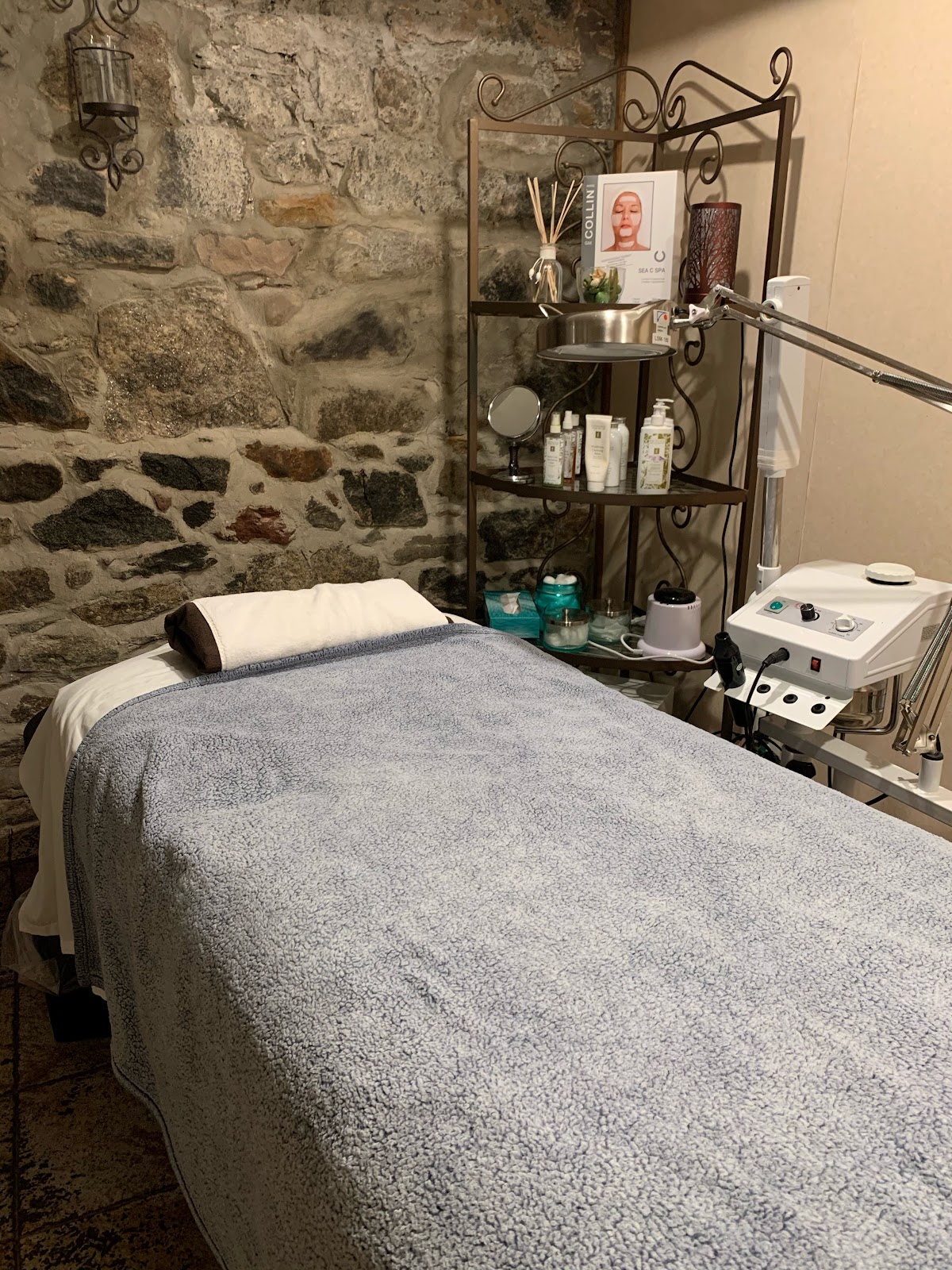 Venelle Salon & Spa - Hair Salon in Brooklyn