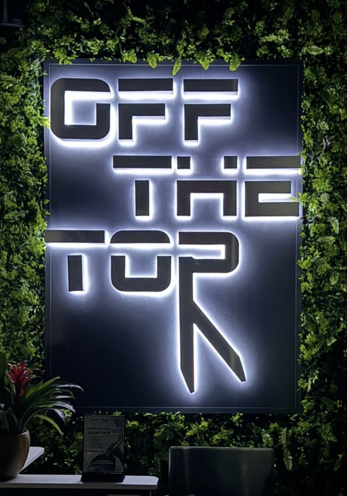0FF THE T0P - Barbershop in Queens