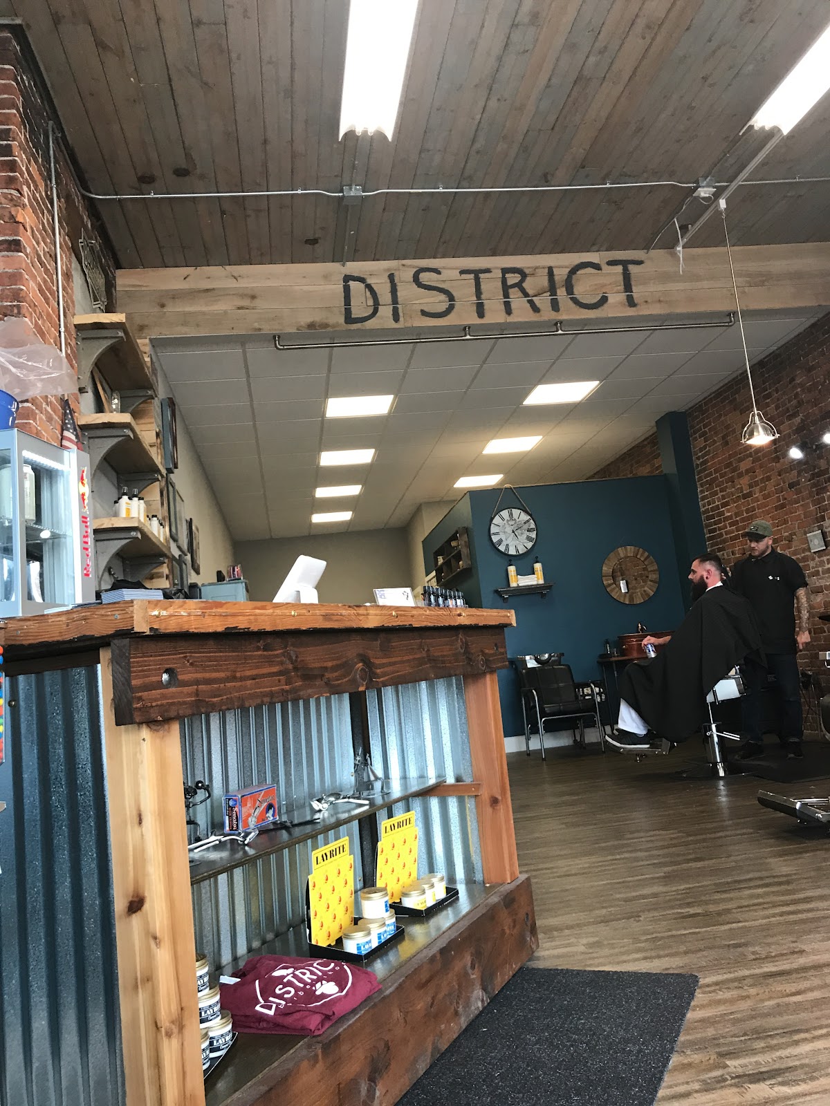 District Barber Shop - Barbershop in Buffalo