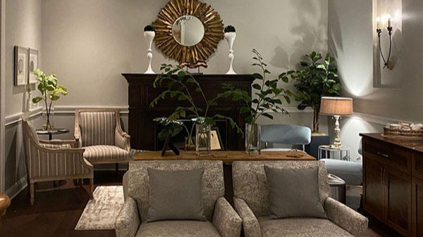 Woodhouse Spa - Buffalo - Nail Salon in Buffalo