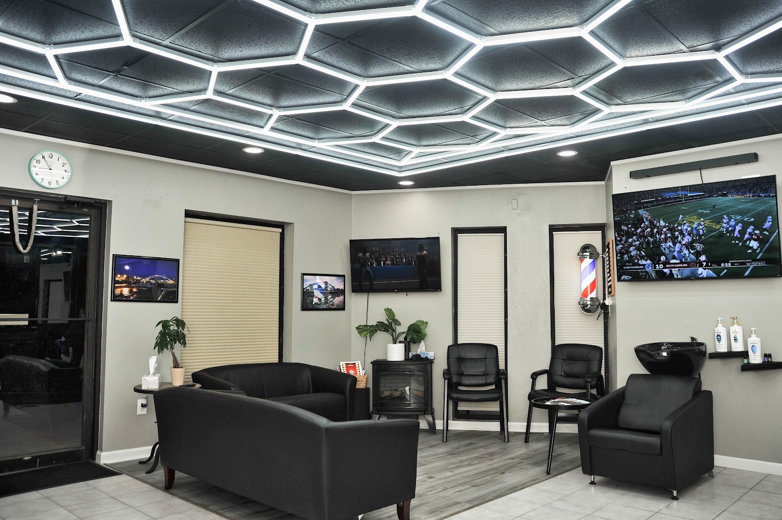 Cuts And More Barber Shop - Barbershop in Rochester