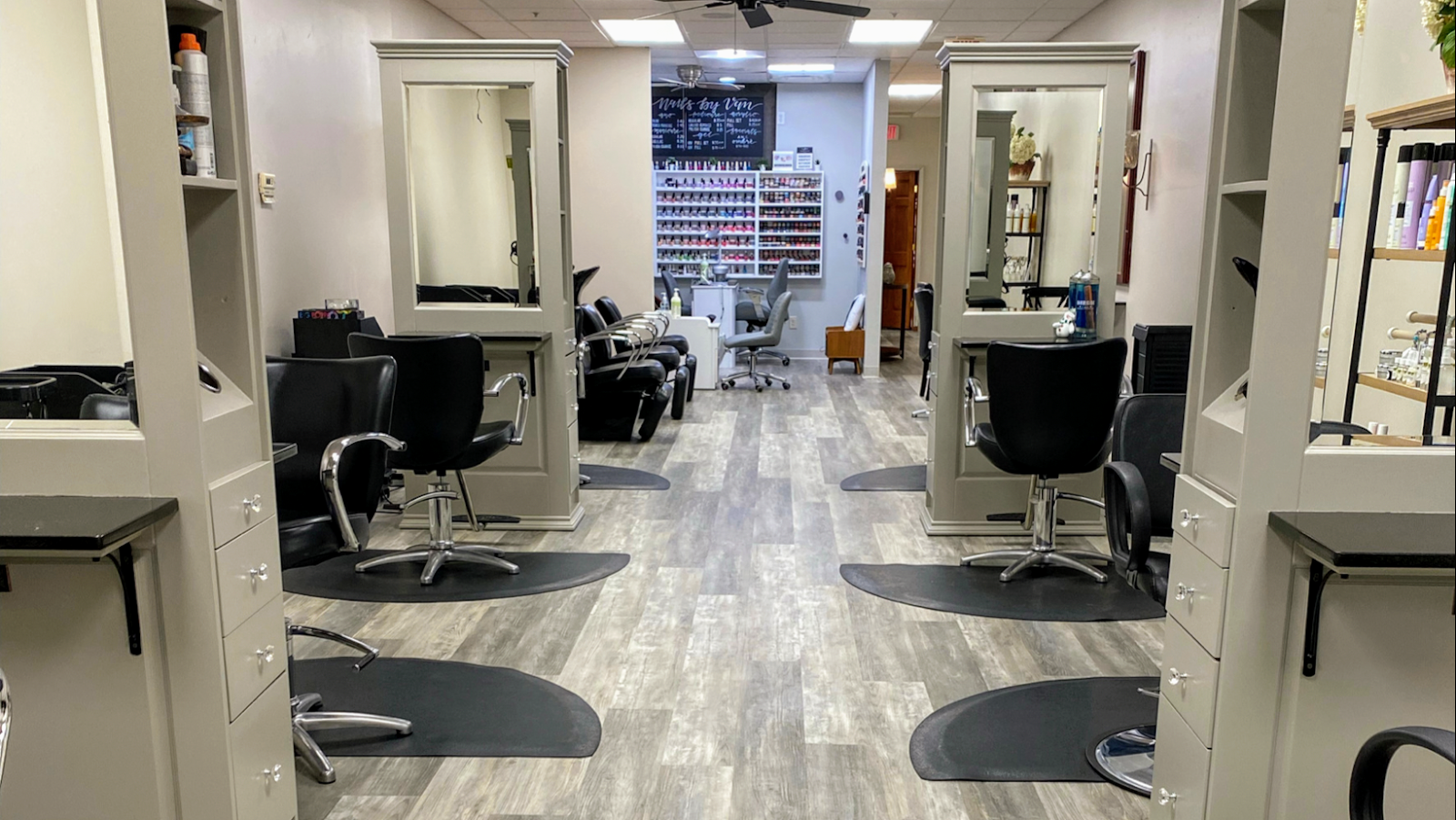 Bella Hair Salon - Hair Salon in Albany