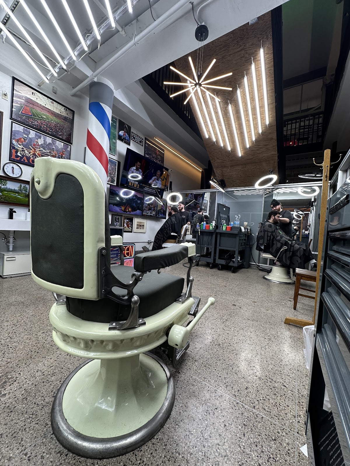 Syracuse Barber Lounge - Barbershop in Syracuse