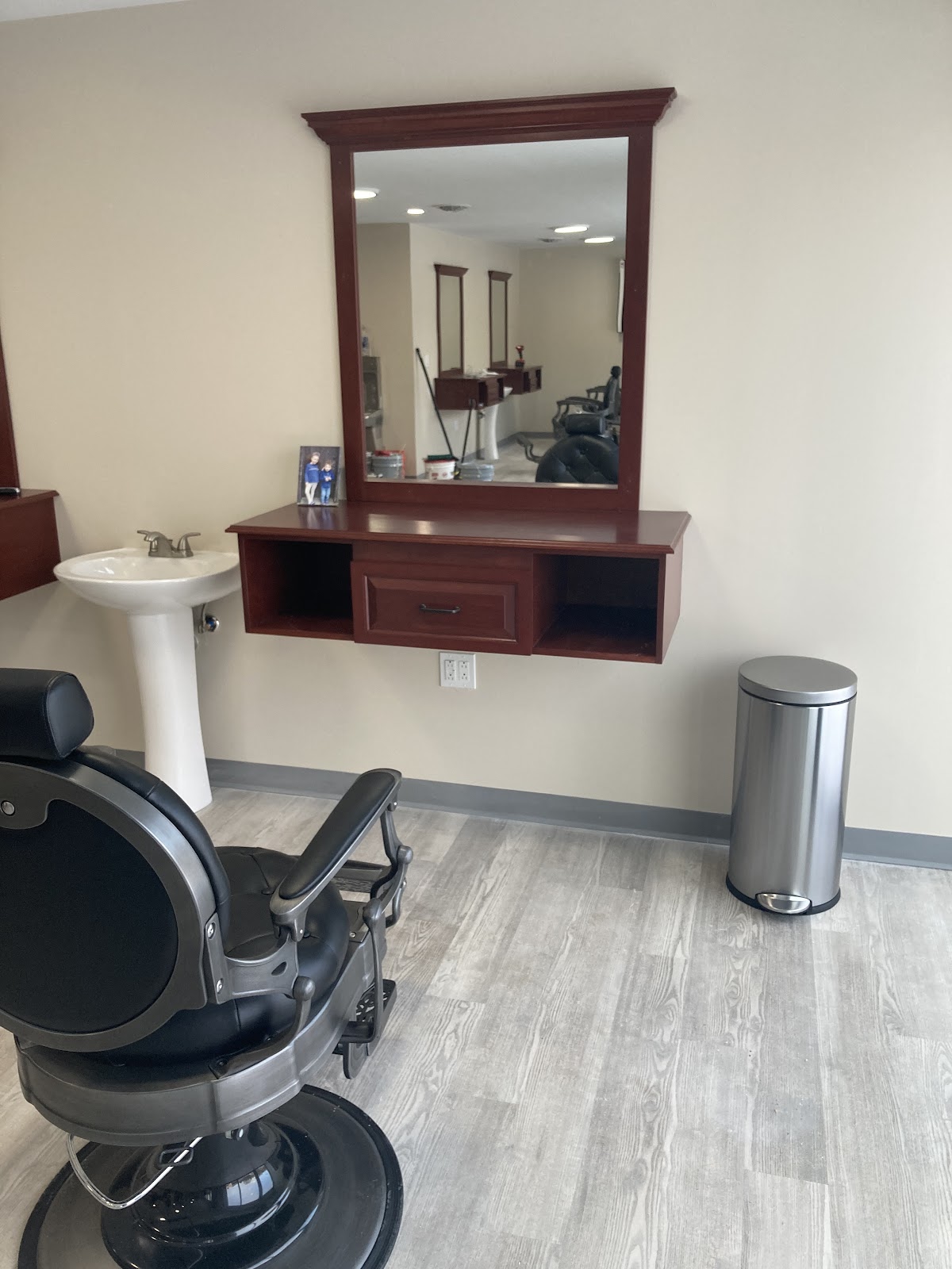 Skytop Barbershop - Barbershop in Syracuse