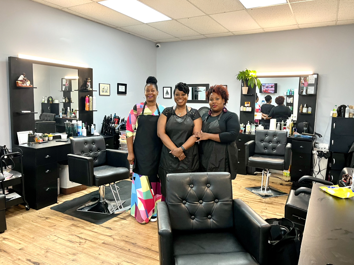 Collins Barber & Beauty Shop LLC - Barbershop in Syracuse