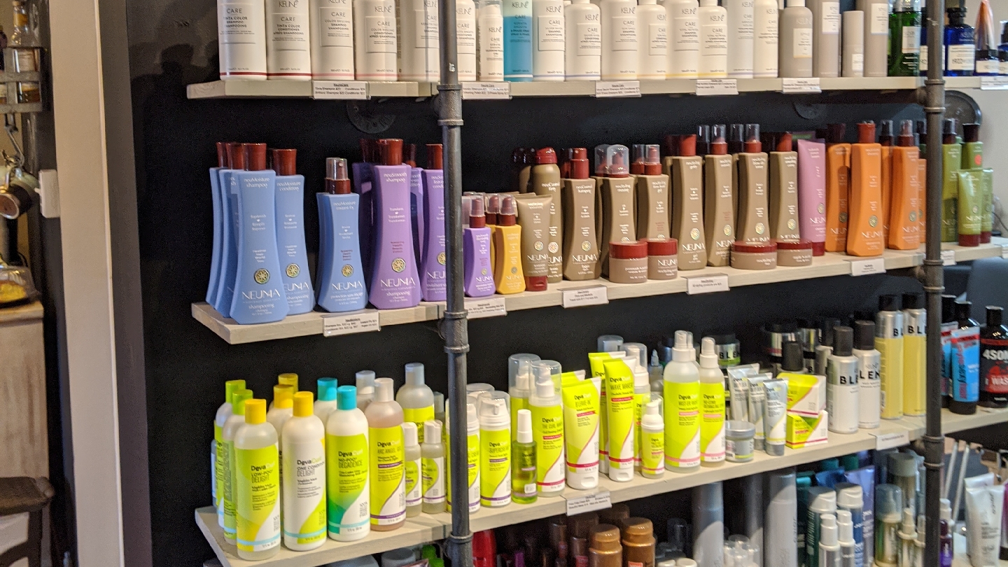 Vida Bella Salon and Spa - Barbershop in Syracuse