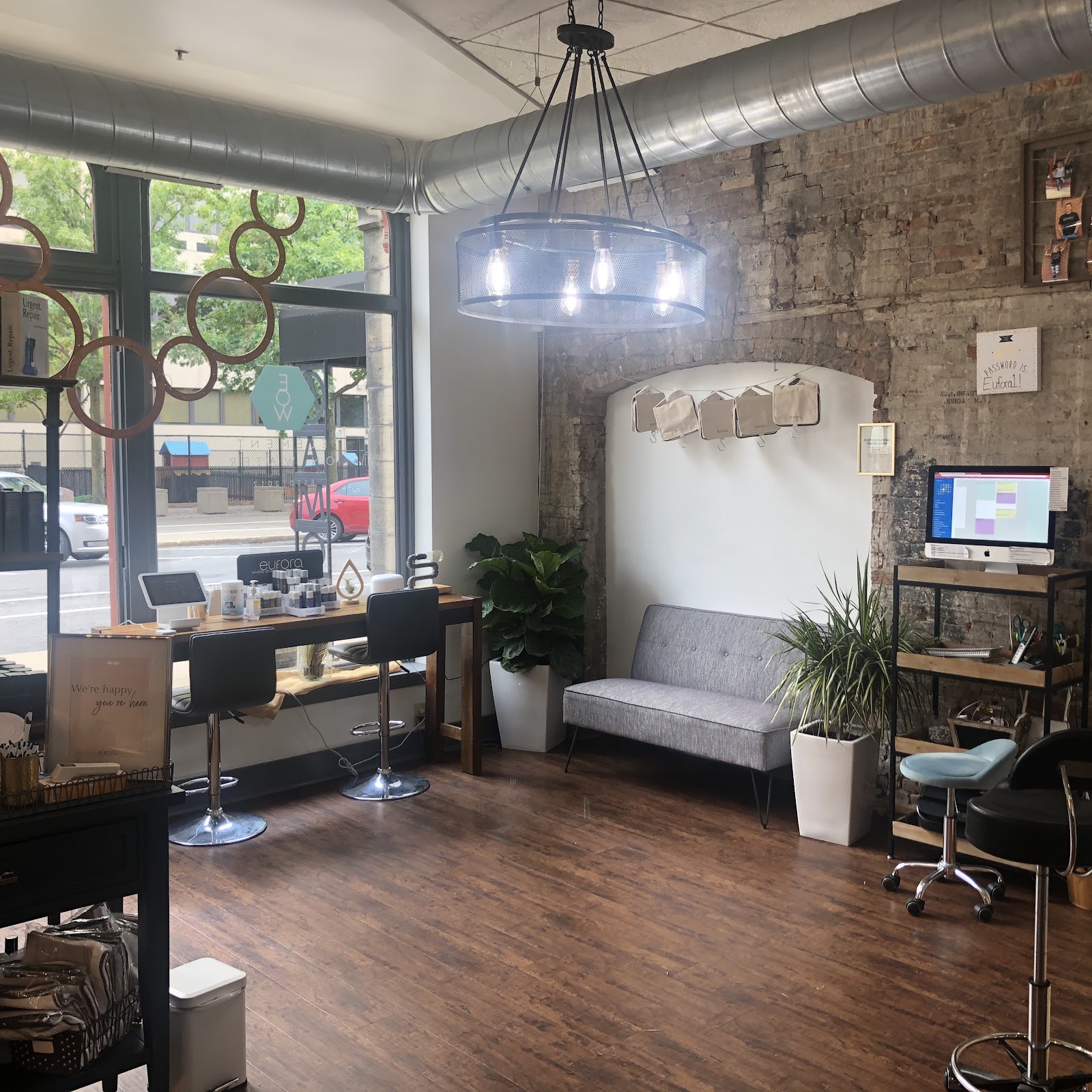 Element on Water - Nail Salon in Syracuse