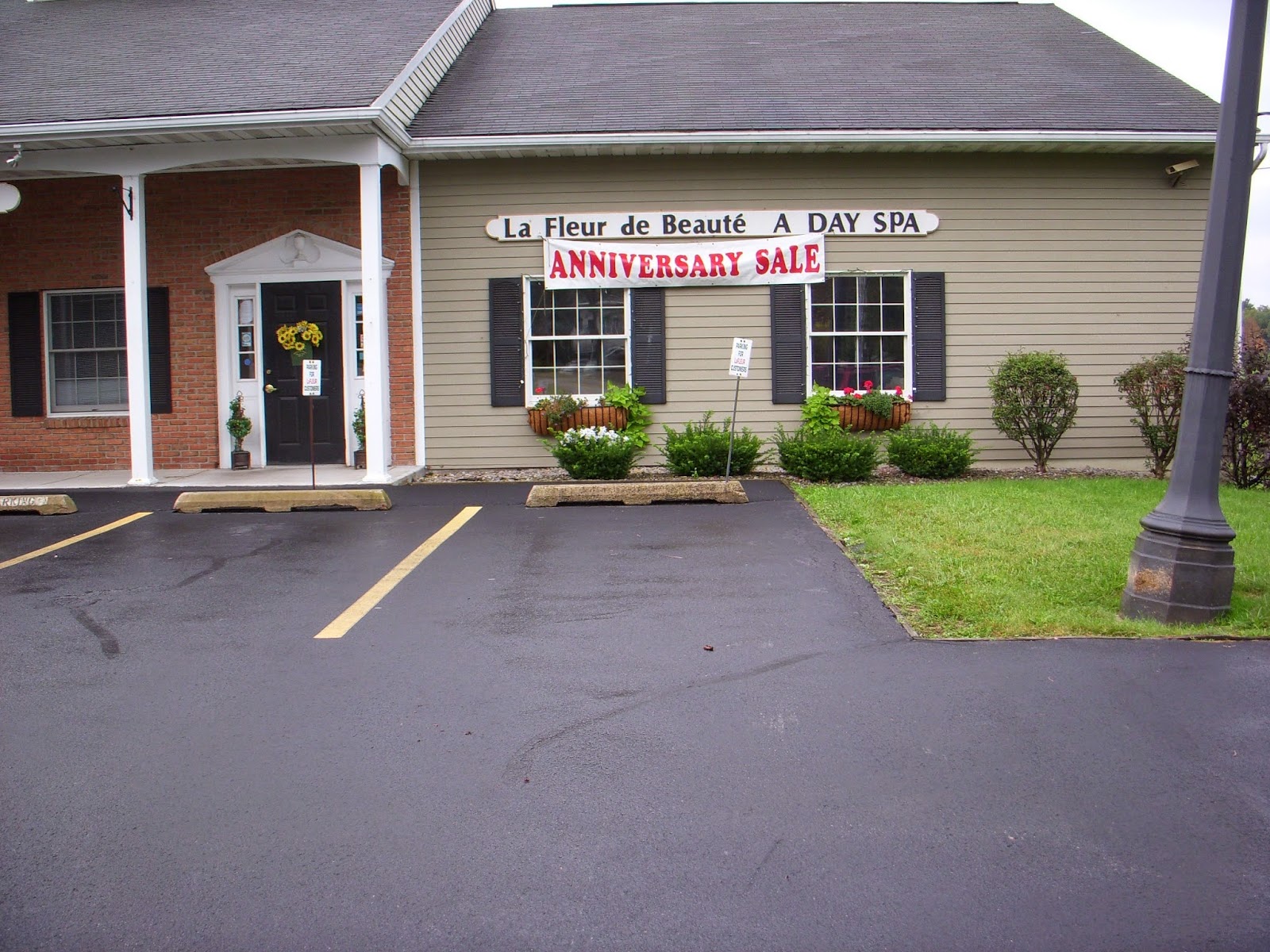 LaFleur de Beaute Inc - Nail Salon in Syracuse