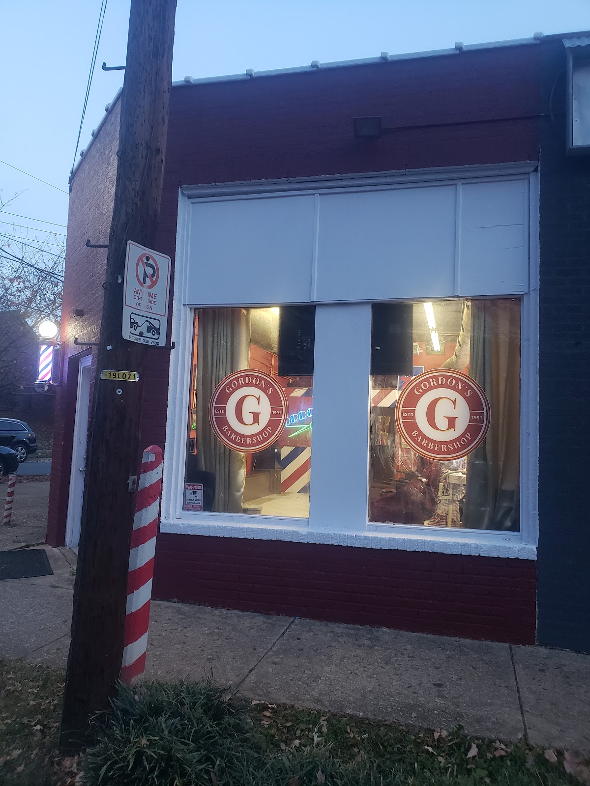 Gordons' Historic Barbershop - Barbershop in Charlotte