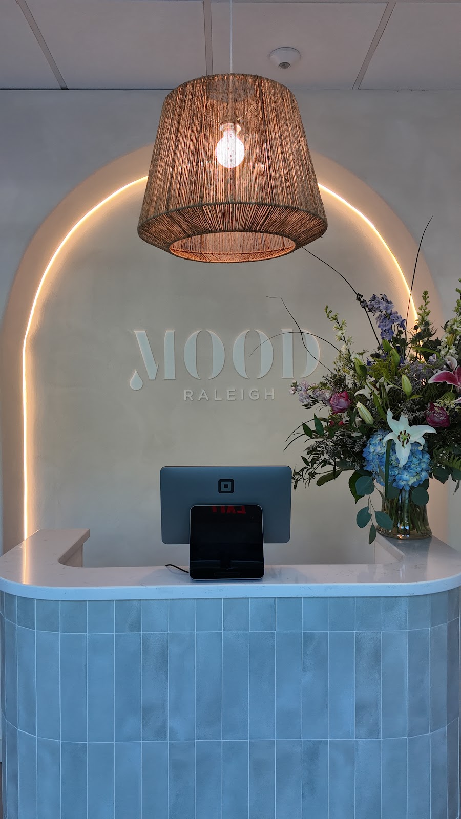 Mood Raleigh - Nail Salon in Raleigh