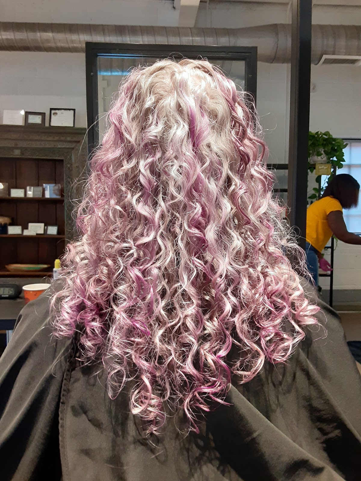 Salon Deux - Hair Salon in Raleigh