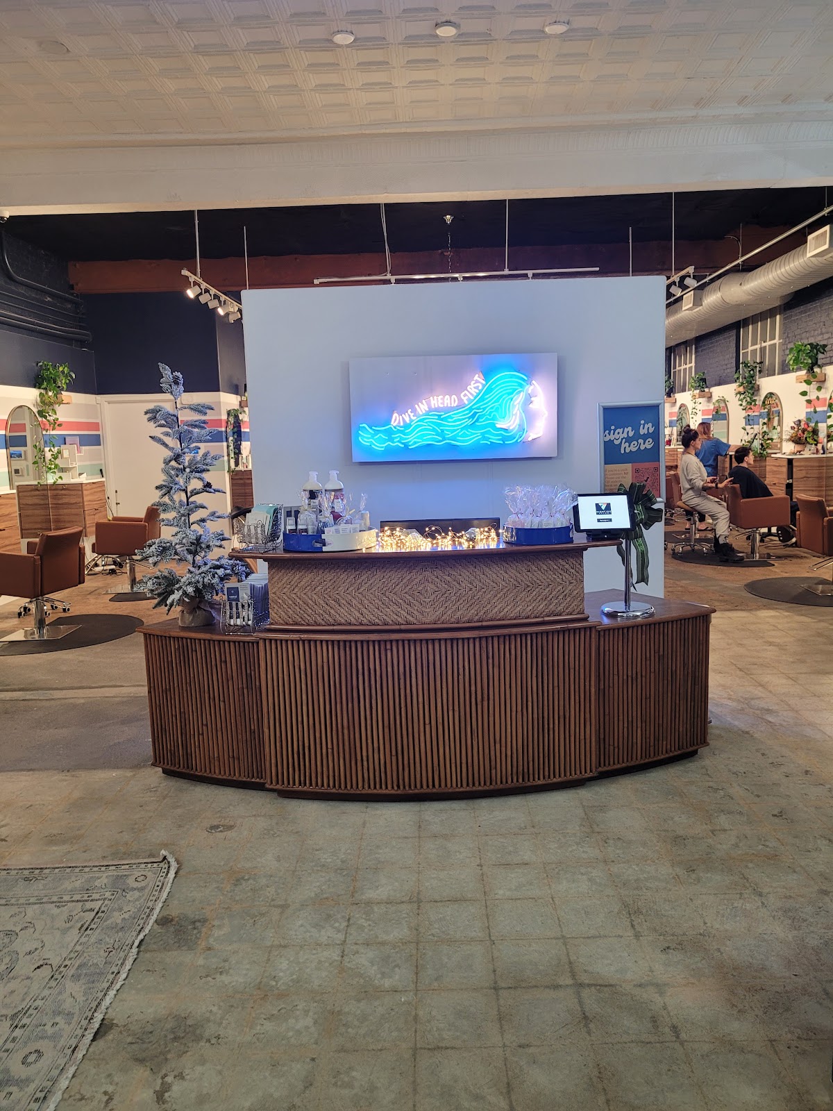 The Hightide Salon and Suites - Beauty Spa in Raleigh