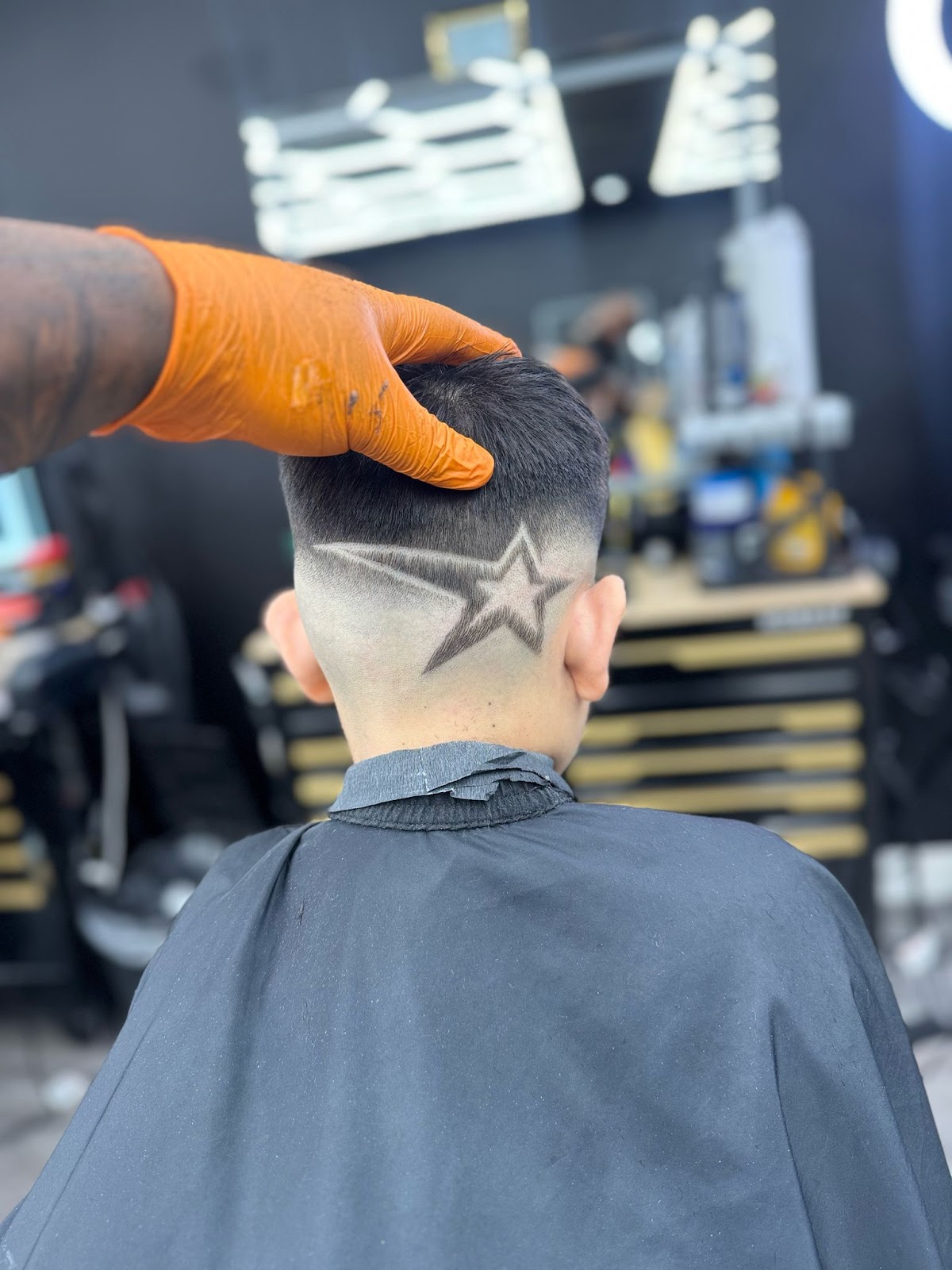 Peluqueria Toretto Dominican Barbershop - Barbershop in Durham