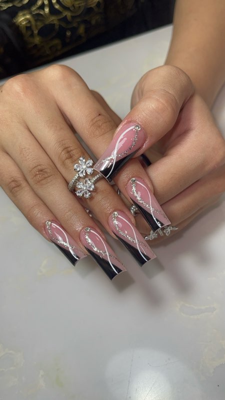 Modern Nails - Nail Salon in Durham