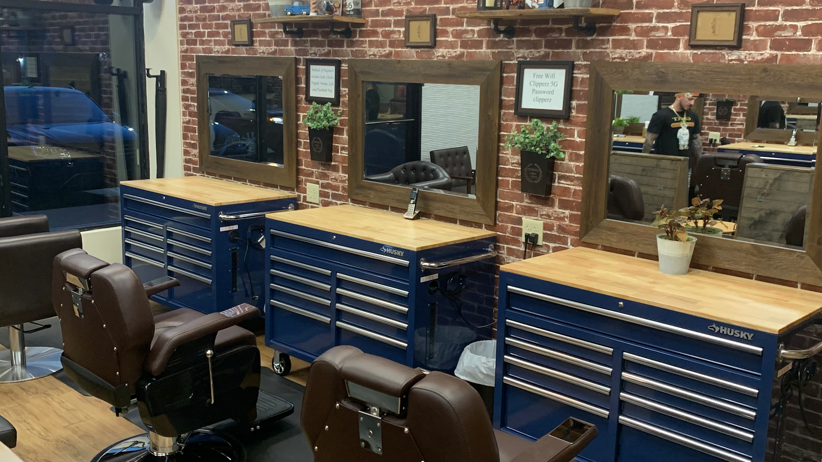 Clipperz - Barbershop in Asheville