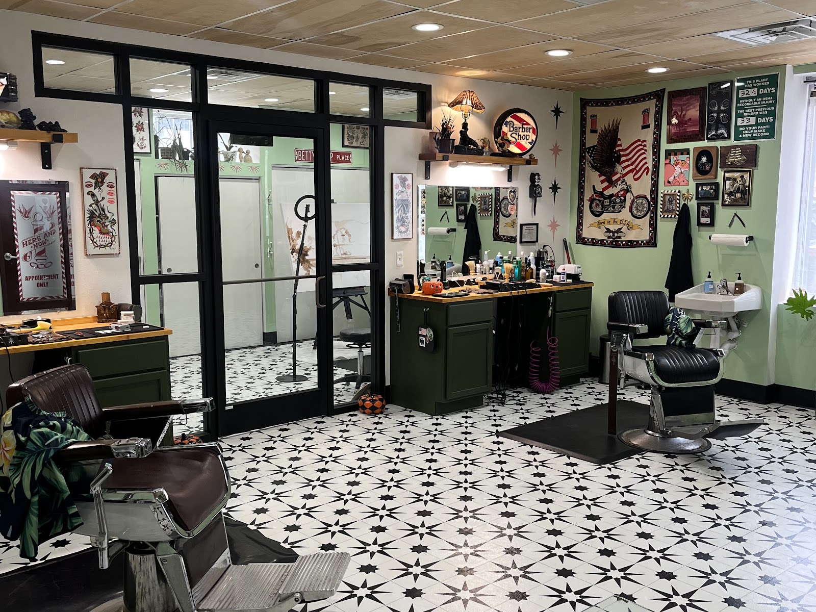 Here And Now - Barbershop in Fargo