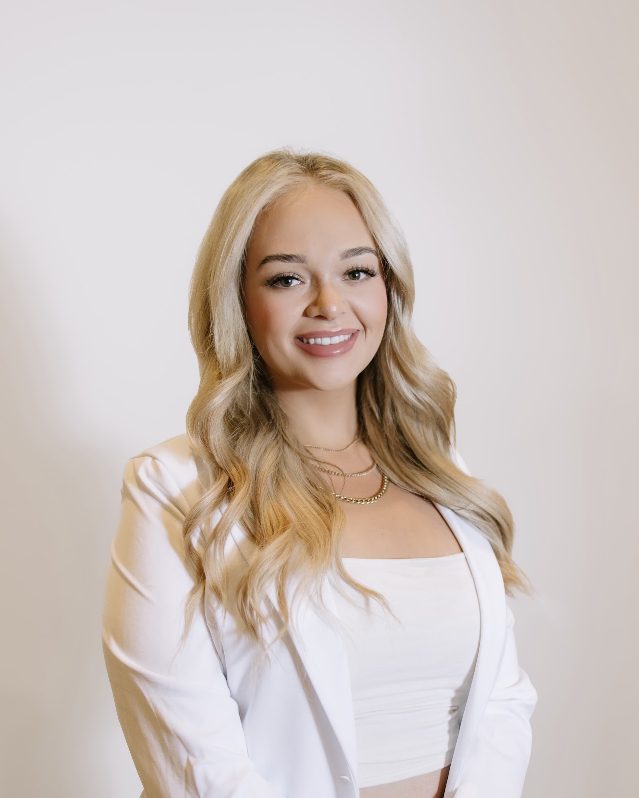 La Belle Beauty - Hair Salon in Grand Forks