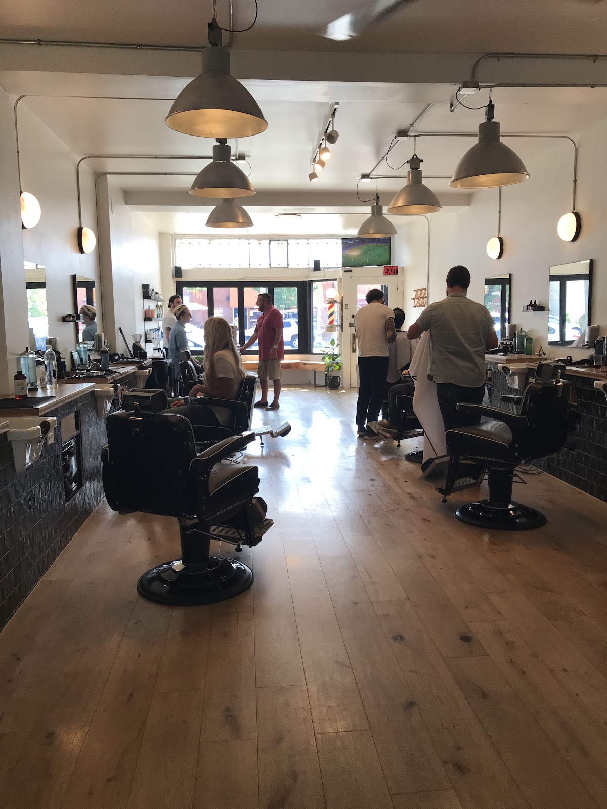 Moses Barber & Groom - Barbershop in Columbus