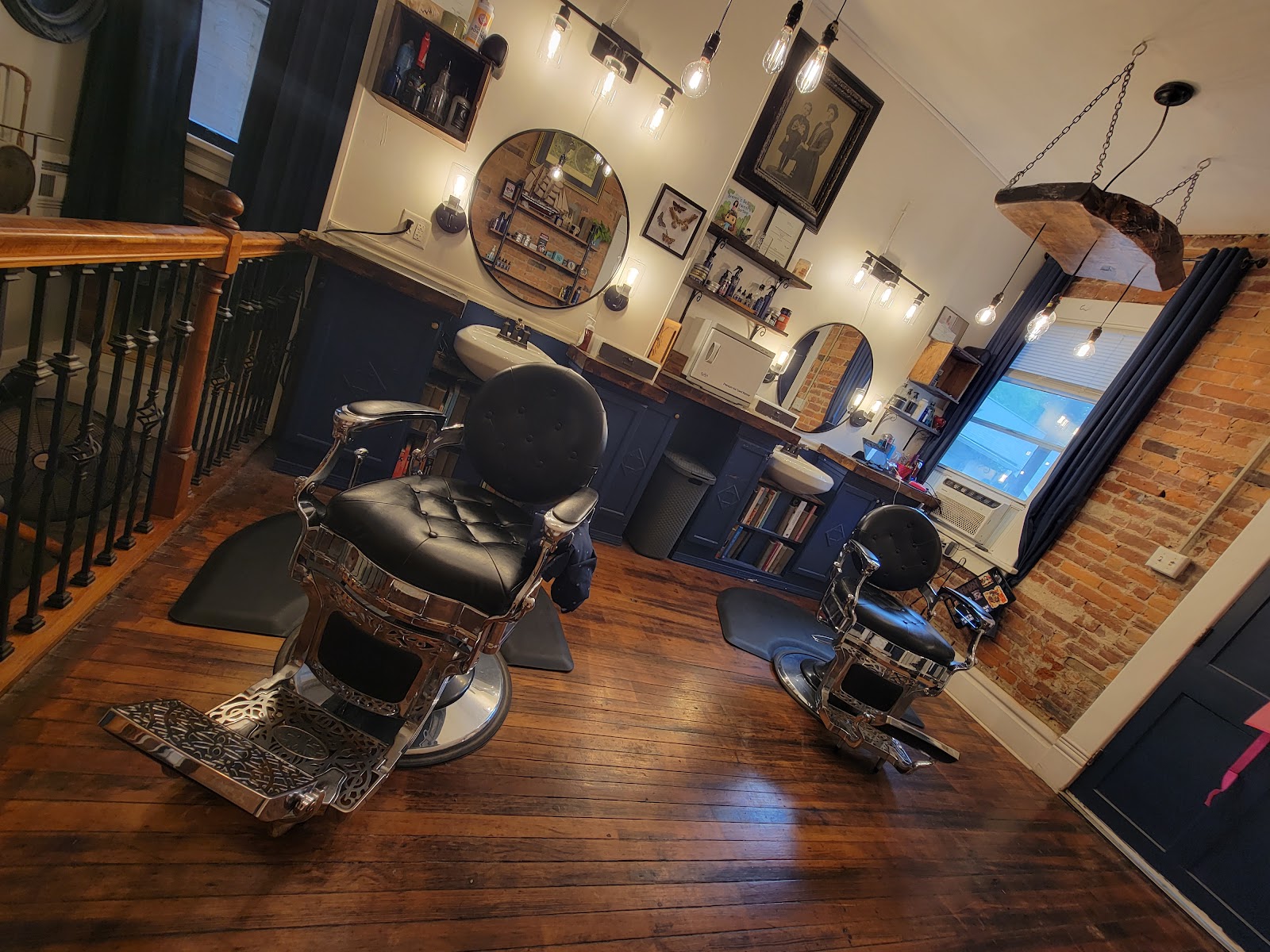 Goodfellow's Tonsorial Parlor - Barbershop & Massage (Columbus, OH) - Barbershop in Columbus