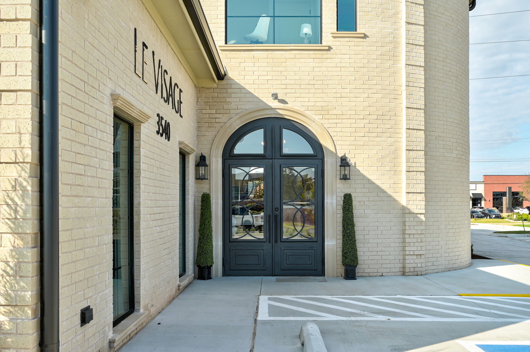 Le Visage Spa & Wellness - Hair Salon in Norman