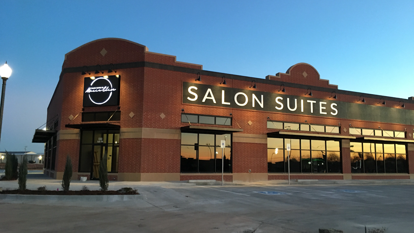 Salon Suites by Macie Elise - Barbershop in Edmond