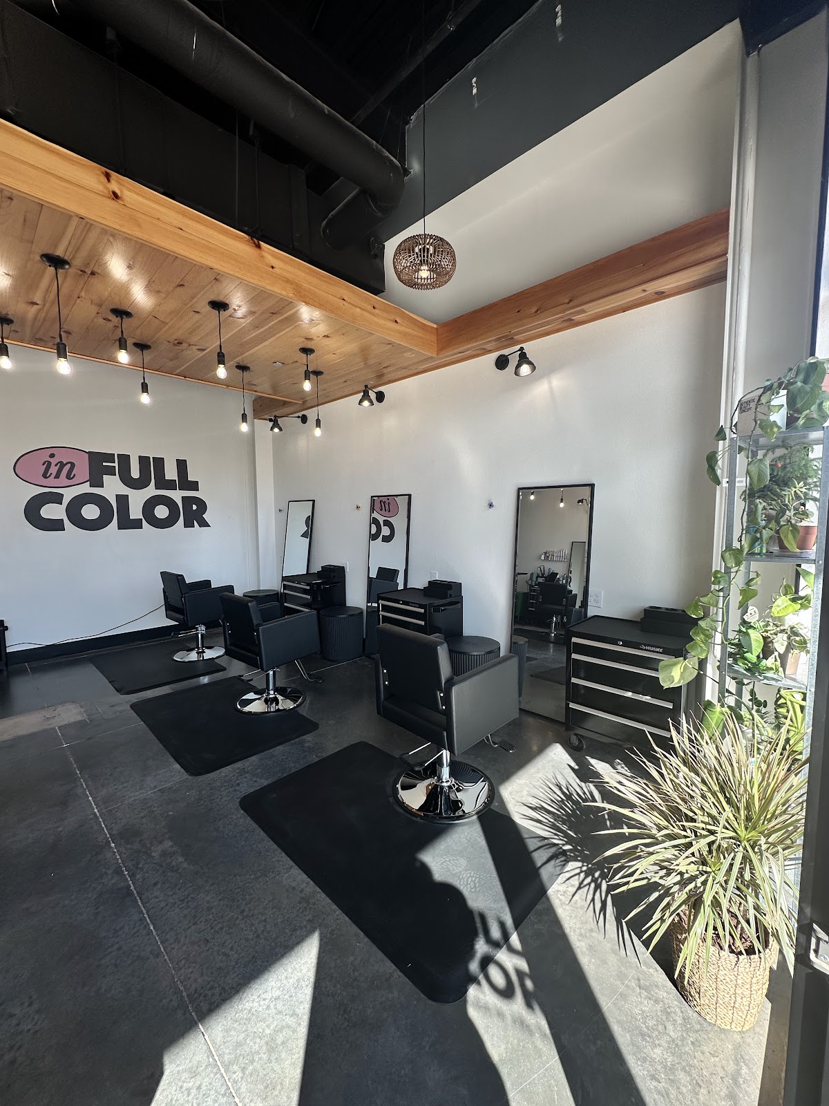 In Full Color Salon - Hair Salon in Edmond