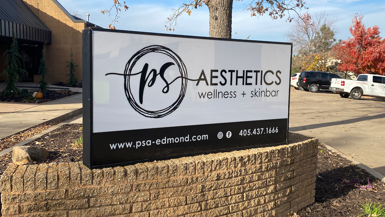 PS Aesthetics, Wellness + Skinbar - Beauty Spa in Edmond