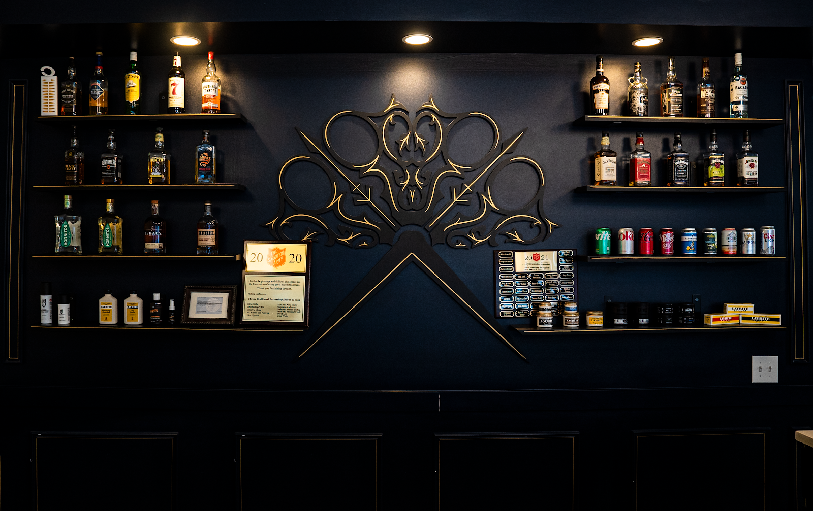 Throne Traditional Barbershop on Williams - Barbershop in Portland