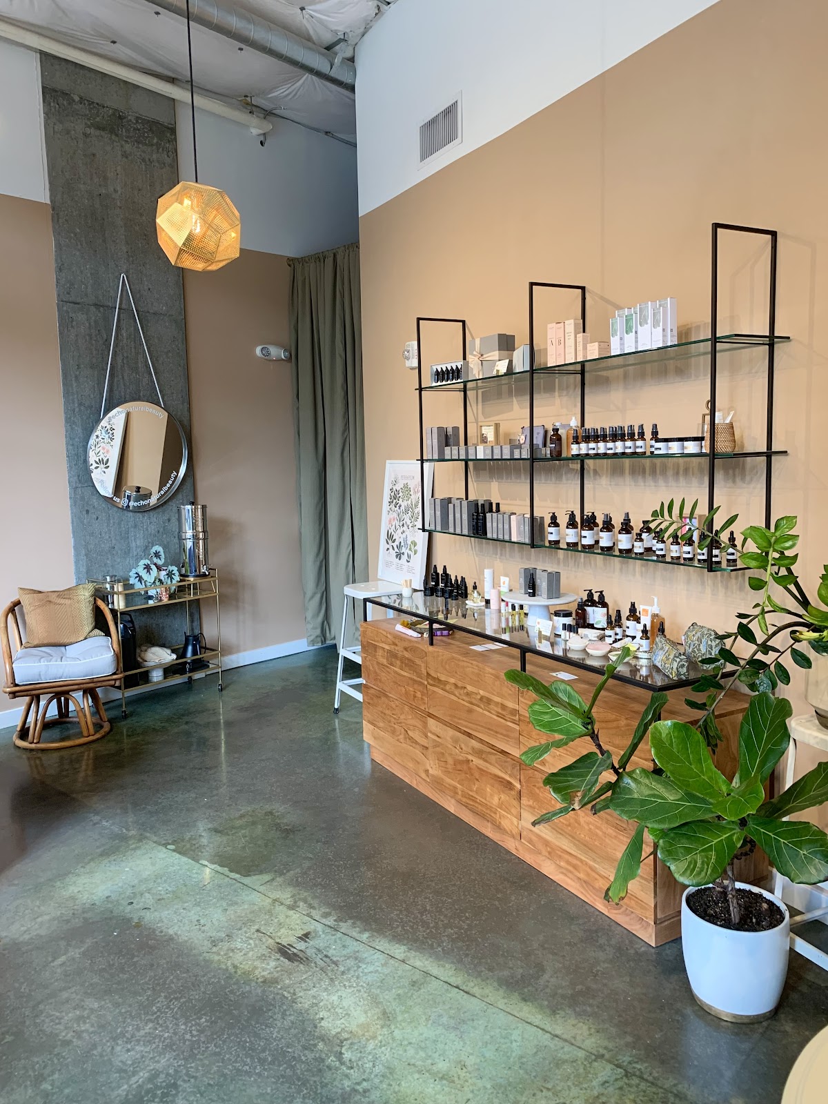 Echo Natural Beauty - Hair Salon in Portland