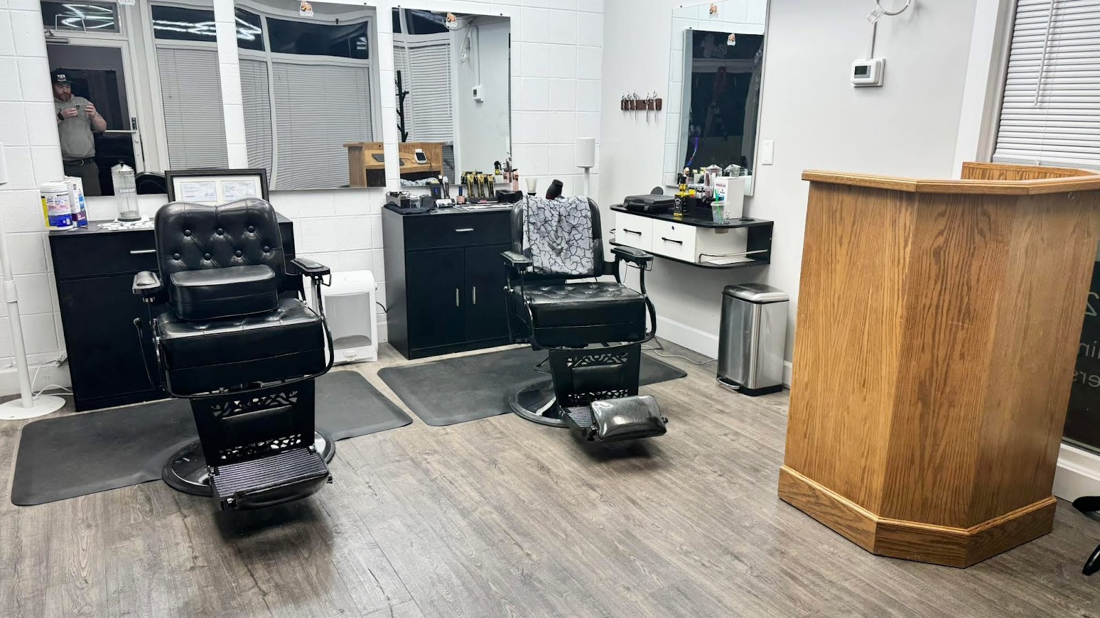 StutzCutz Barbershop - Barbershop in Eugene