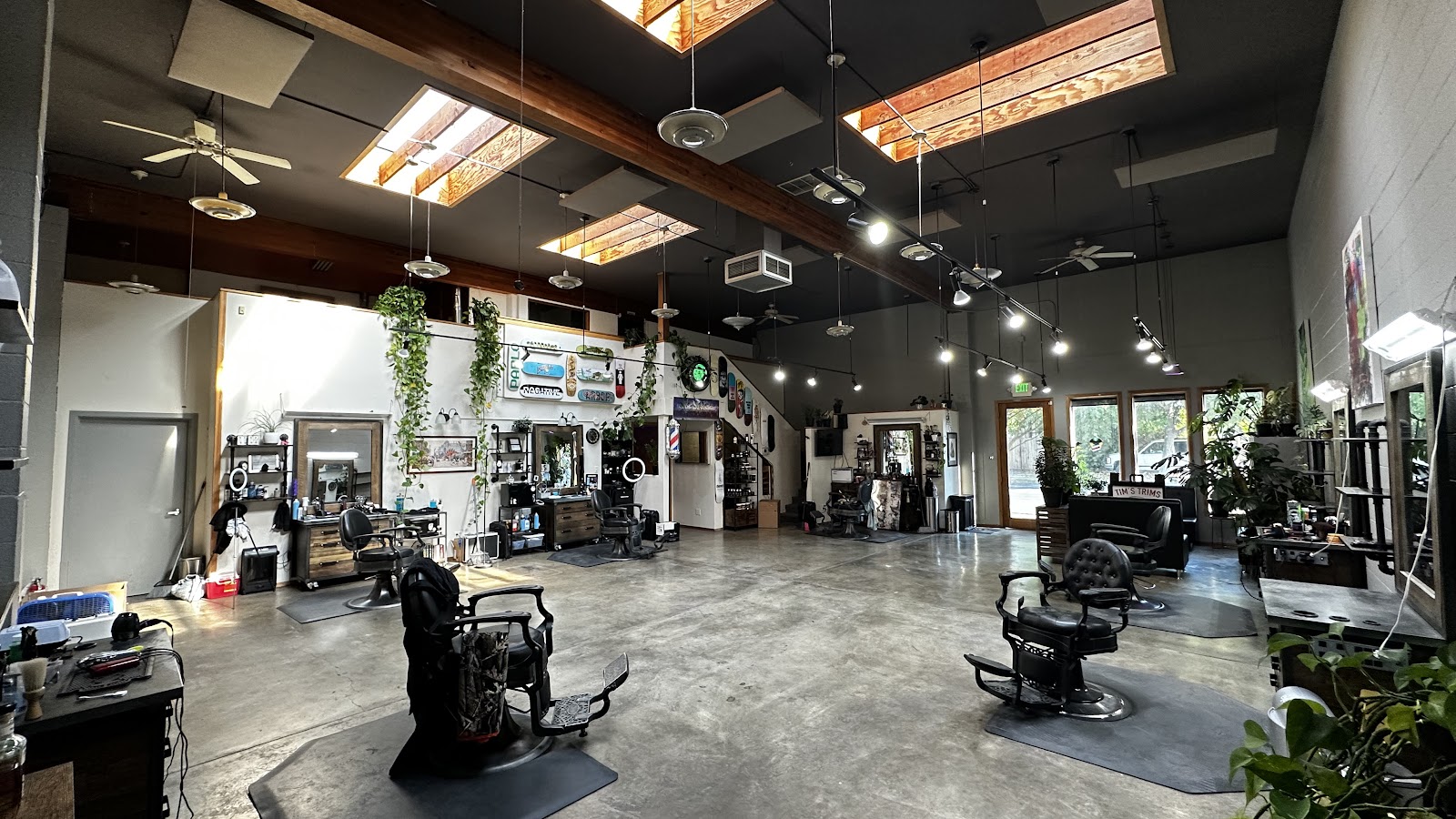 Tim's Trims Barbershop - Barbershop in Eugene