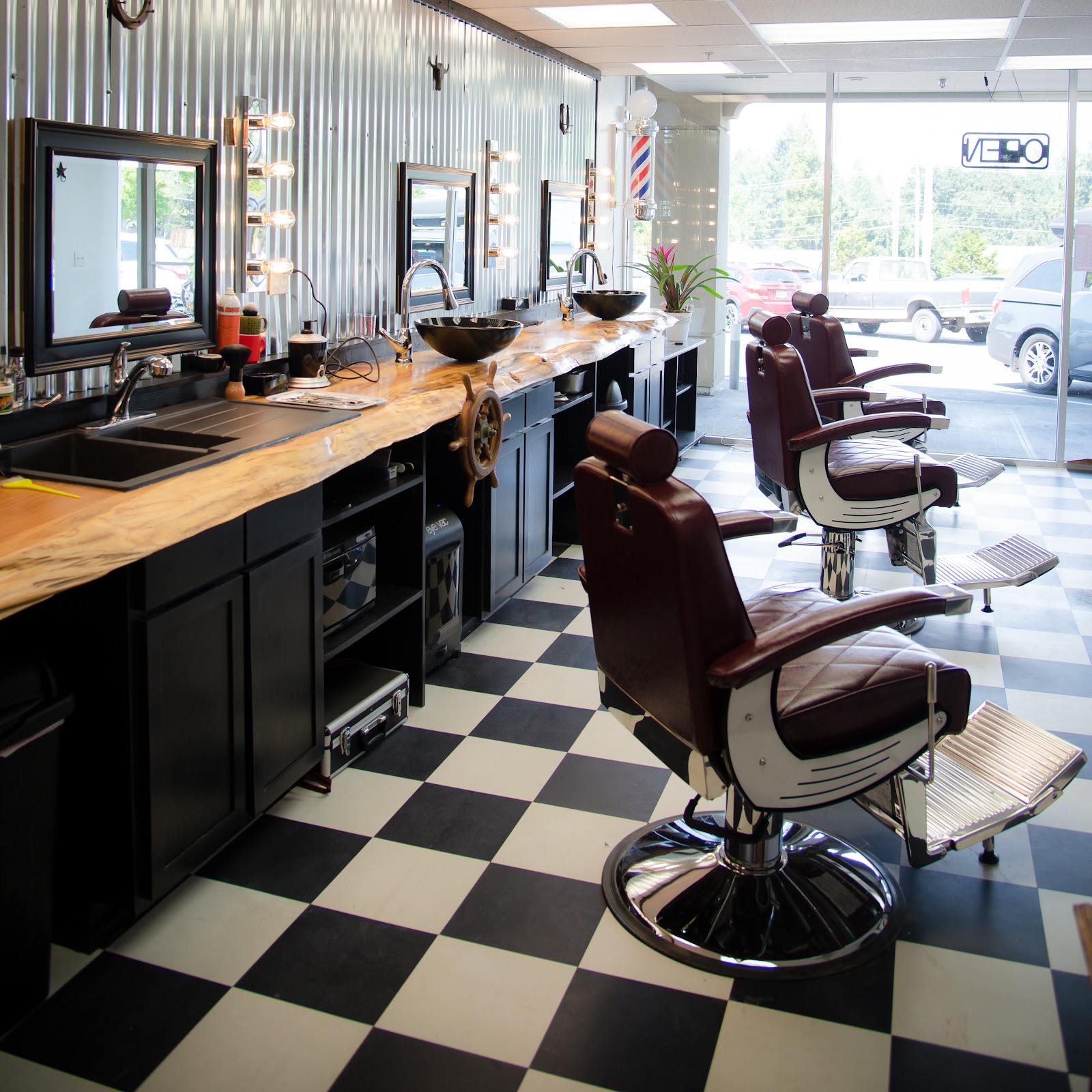 Trailhead Barbershop - Barbershop in Eugene
