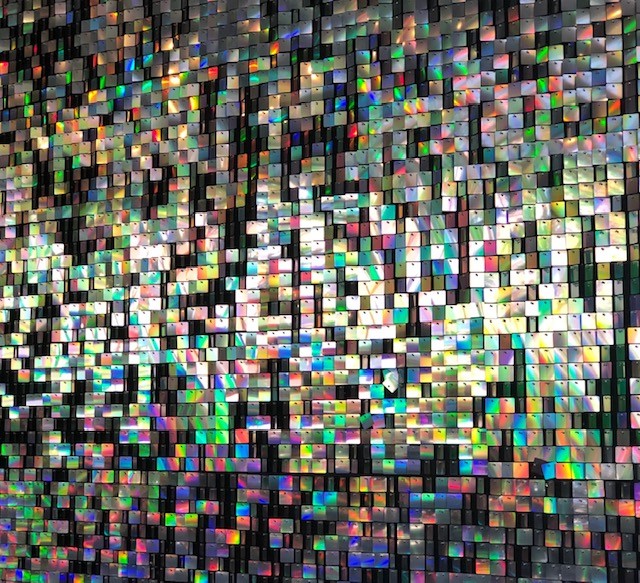CONFETTI CROWN. a salon+spa - Nail Salon in Eugene