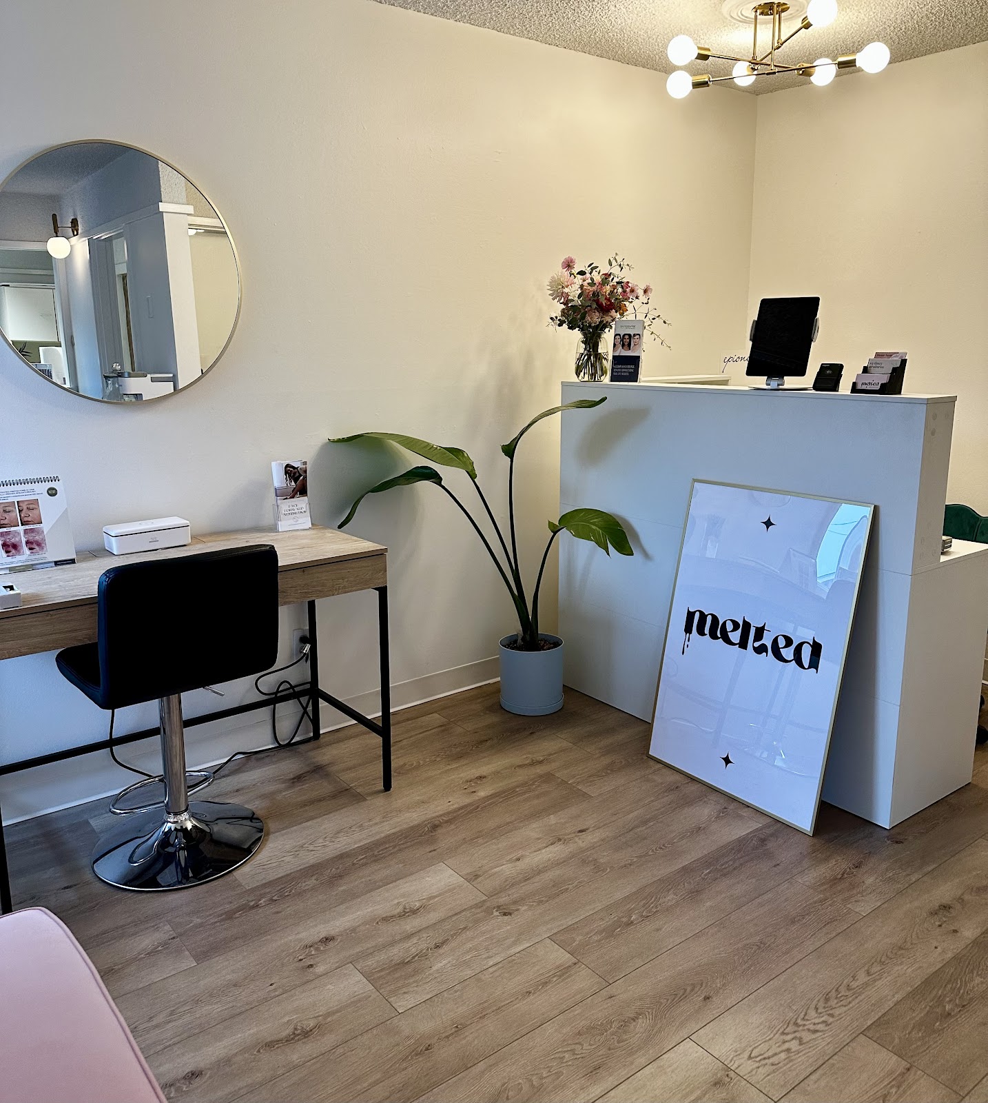 Melted Aesthetics - Nail Salon in Eugene
