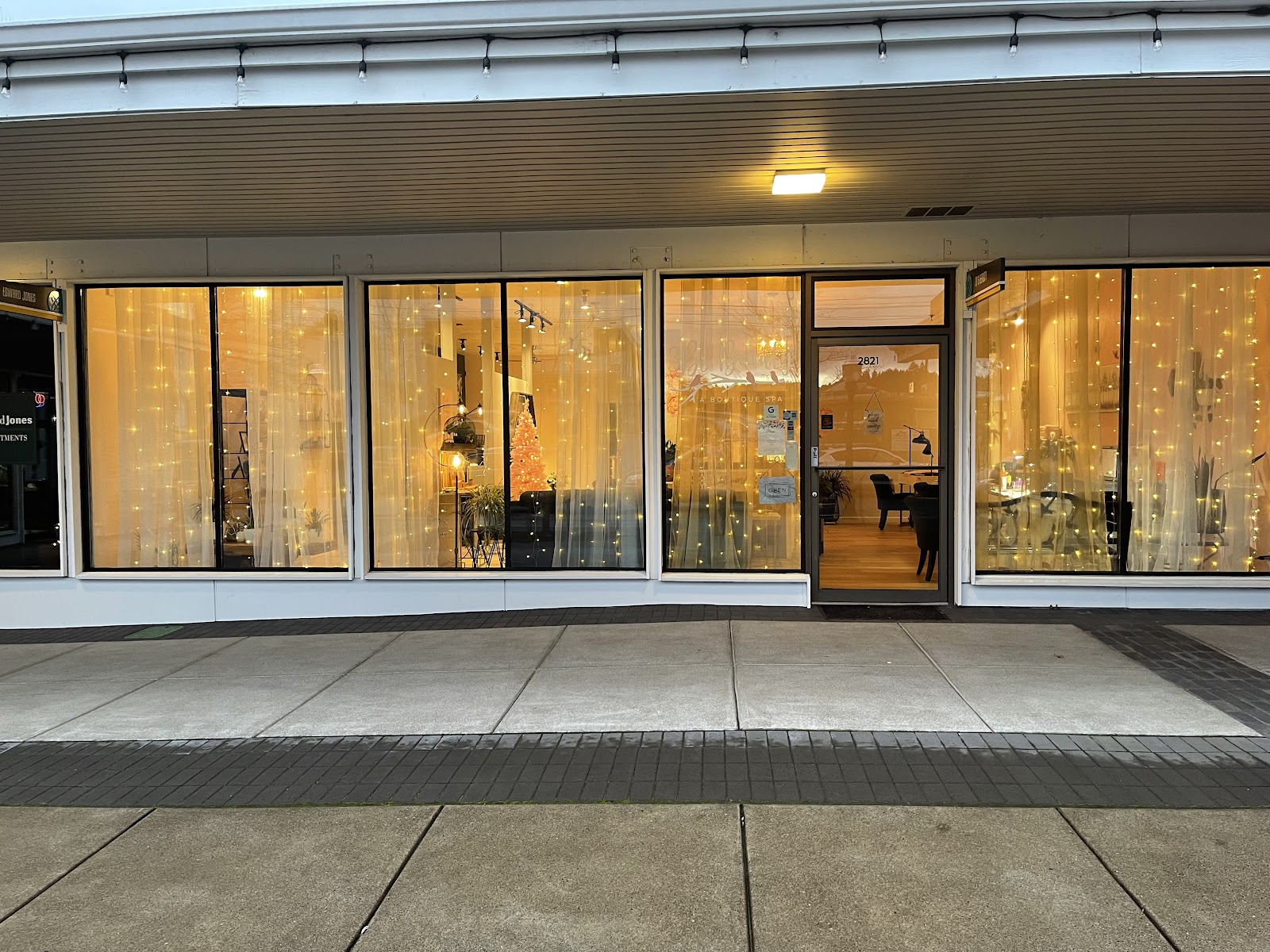 3B's Beauty - Nail Salon in Eugene