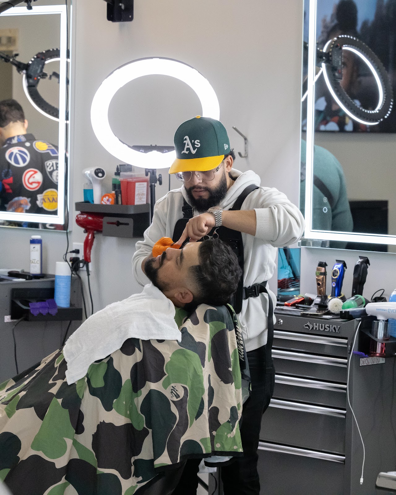 Oasis Style & Co. Barbershop - Barbershop in Salem
