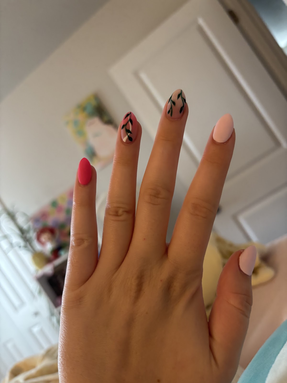 Chill Nails Spa - Nail Salon in Salem