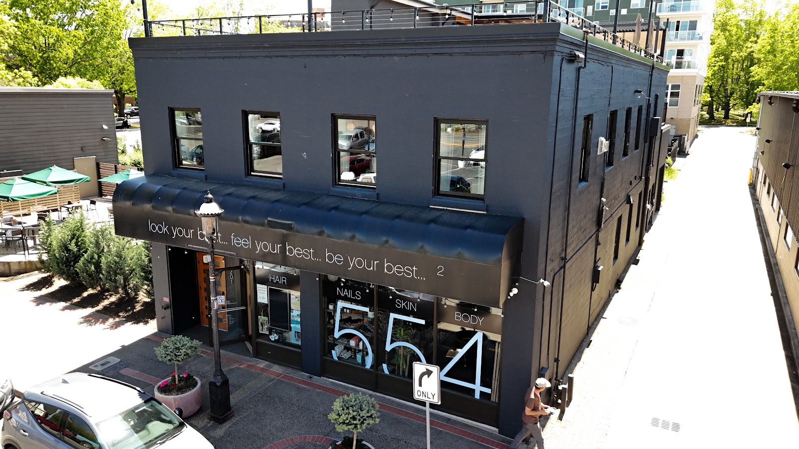 Salon 554 - Hair Salon in Salem