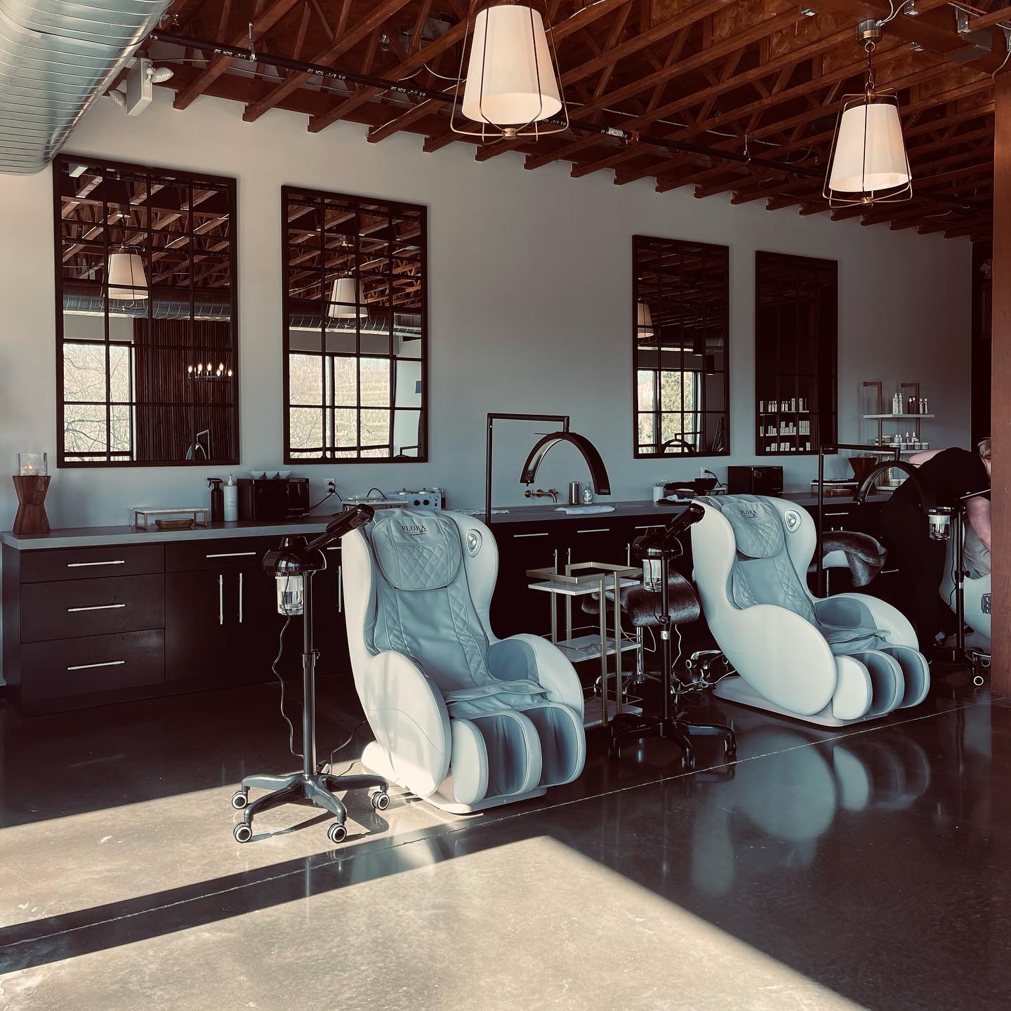 Flora Spa and Aesthetic Bar - Beauty Spa in Pittsburgh