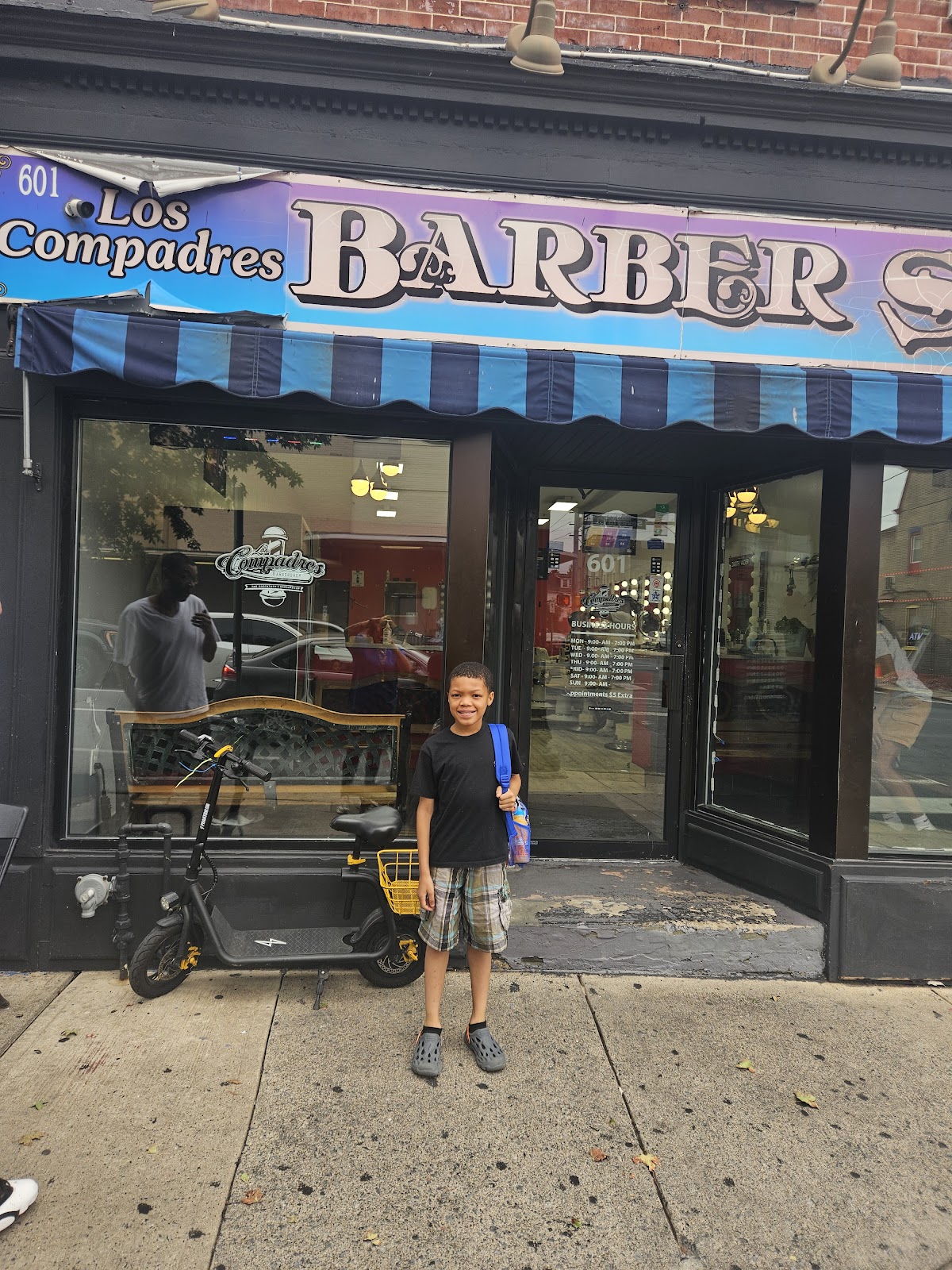 Los Compadres Barbershop - Barbershop in Allentown