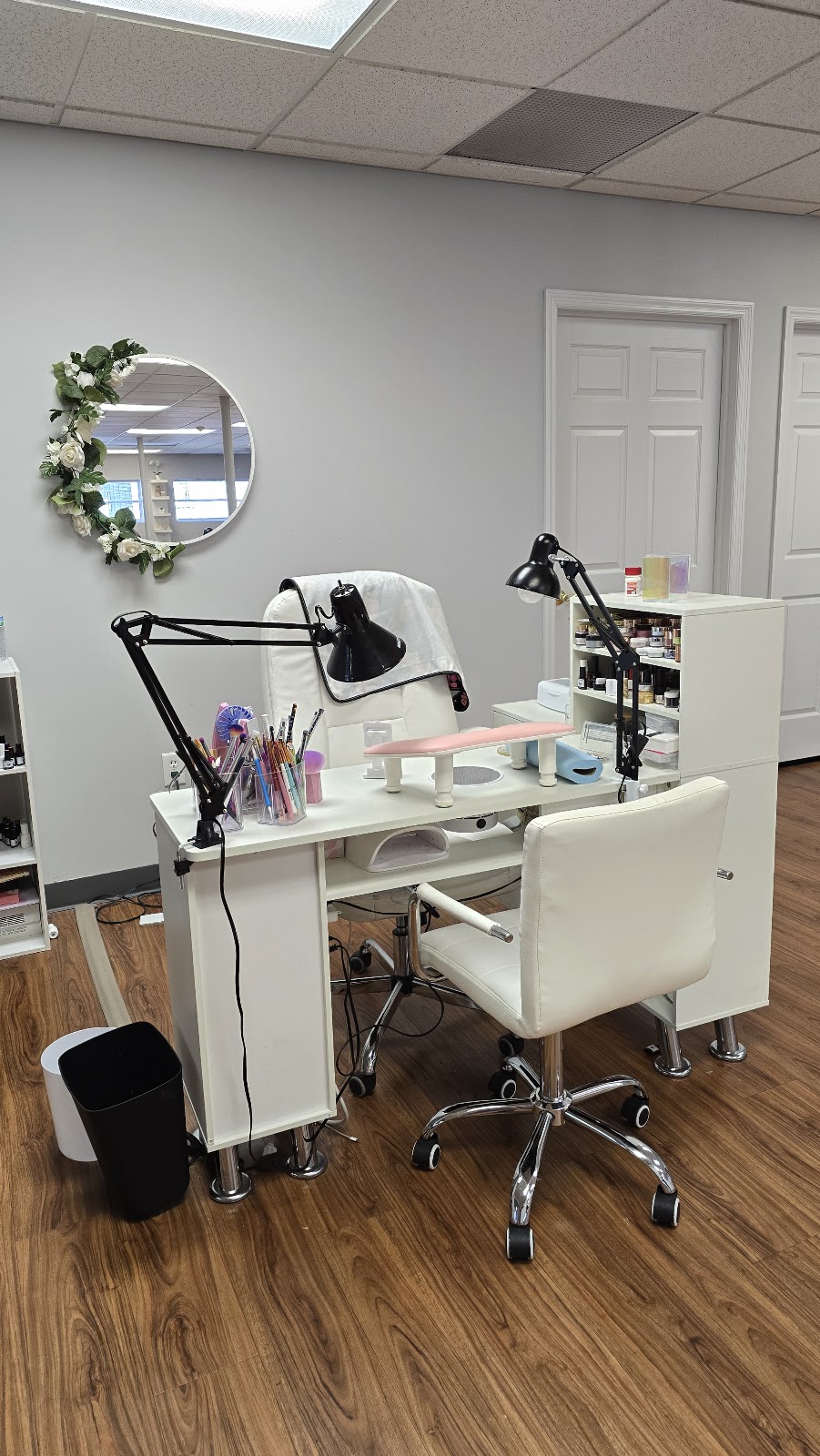 M.J Barbershop - Barbershop in Harrisburg