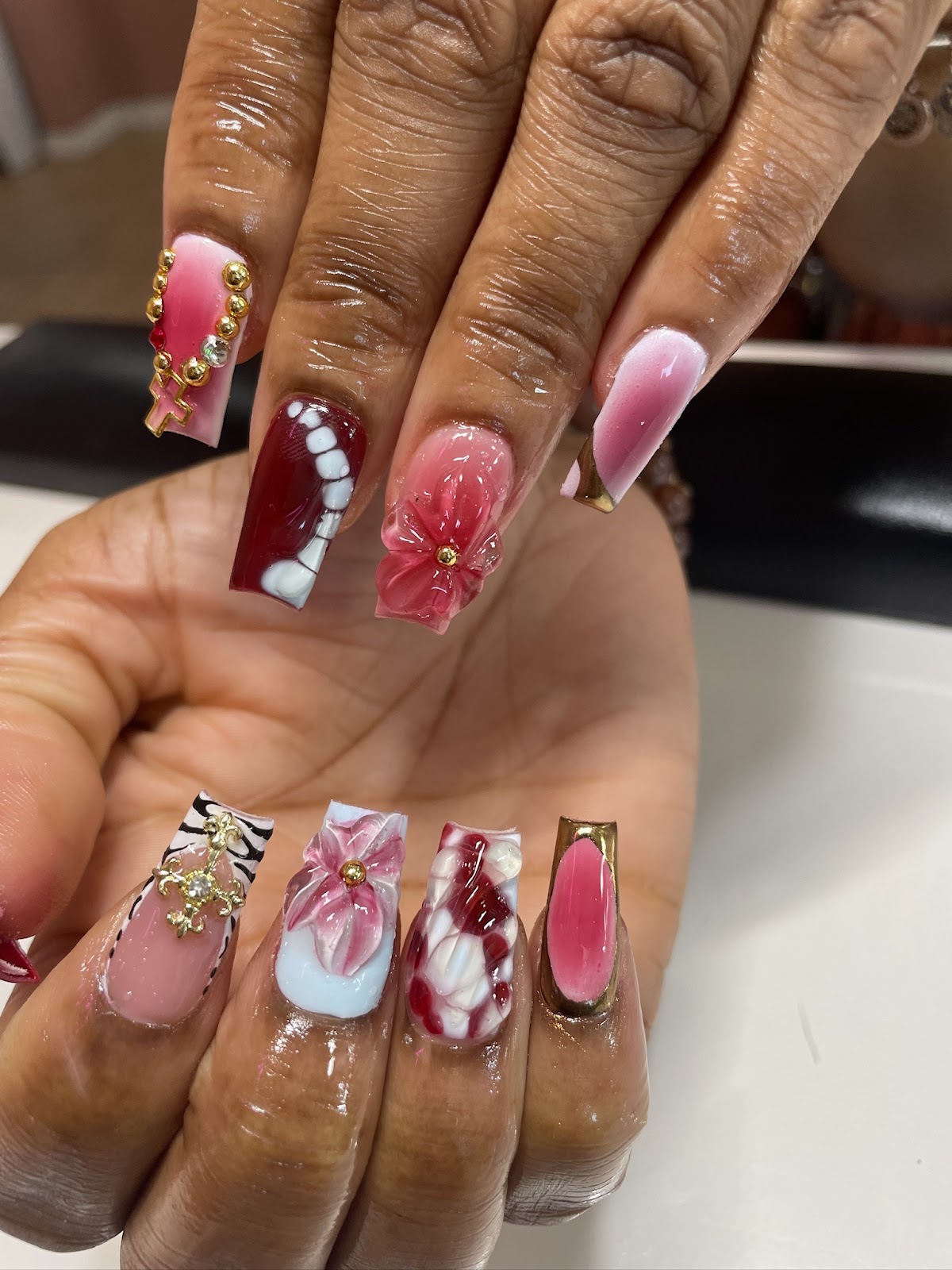 Nora's Nail Salon - Nail Salon in Harrisburg