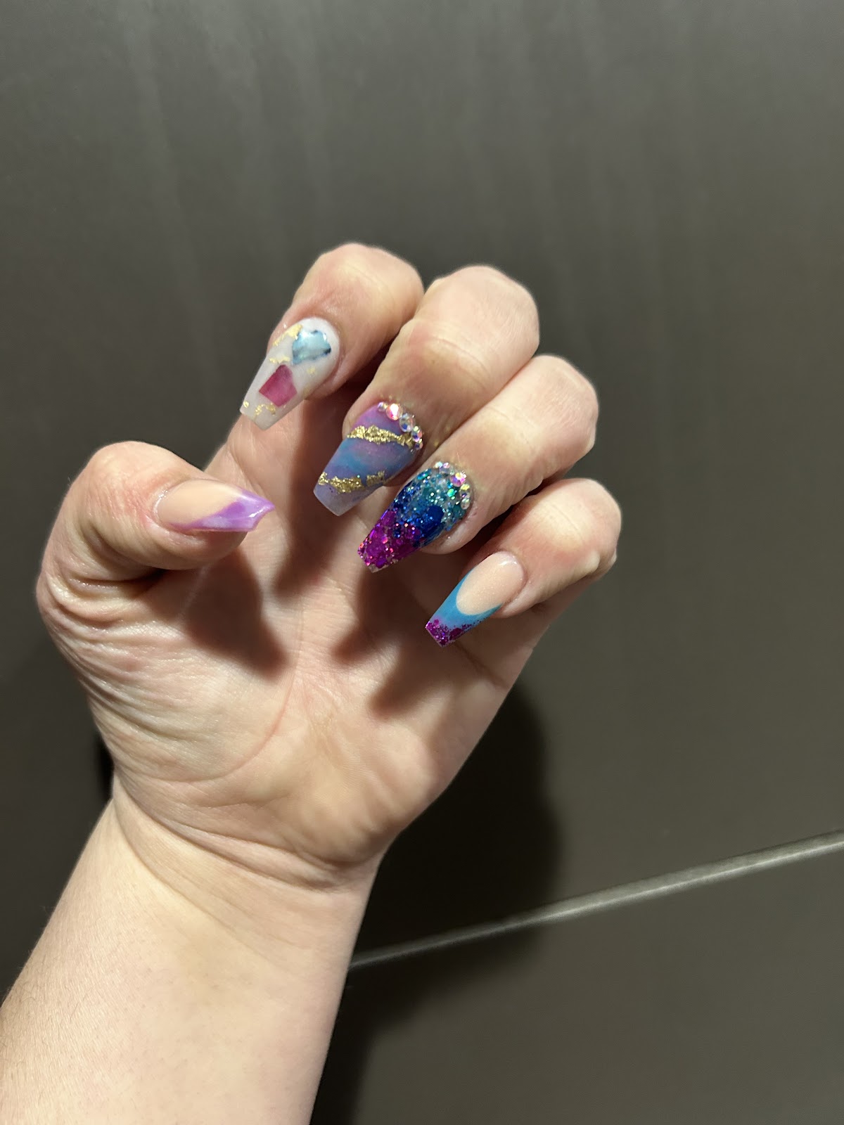 Shewny Nails - Nail Salon in Reading