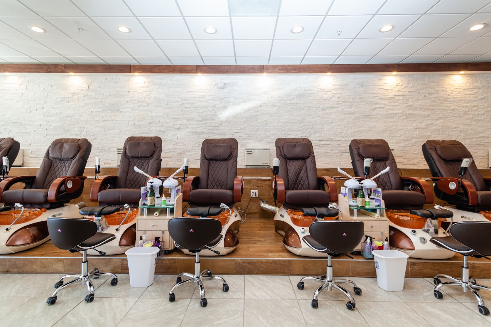 Coco Nails & Spa - Nail Salon in Providence