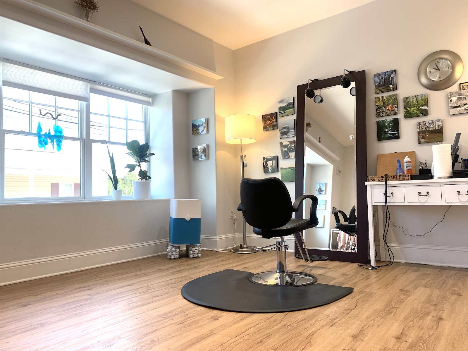 Men's Hair of Newport - Hair Salon in Newport