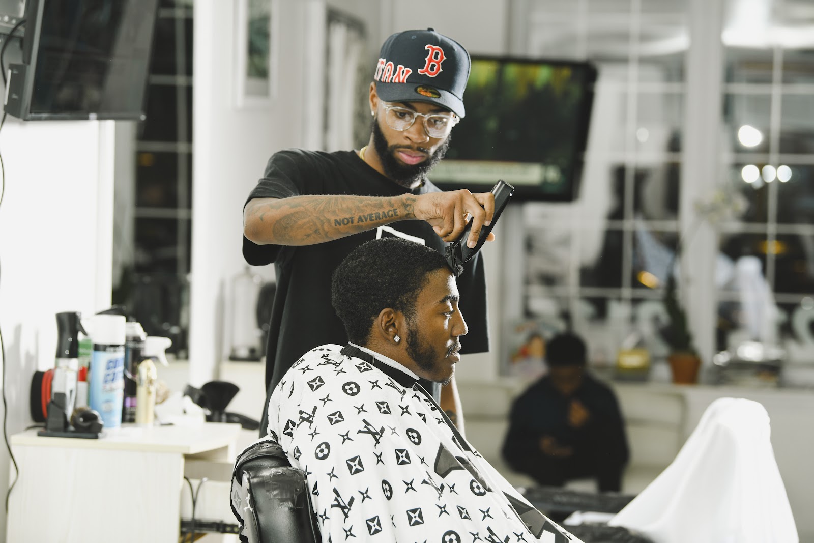 House Call Barbersalon - Barbershop in Warwick