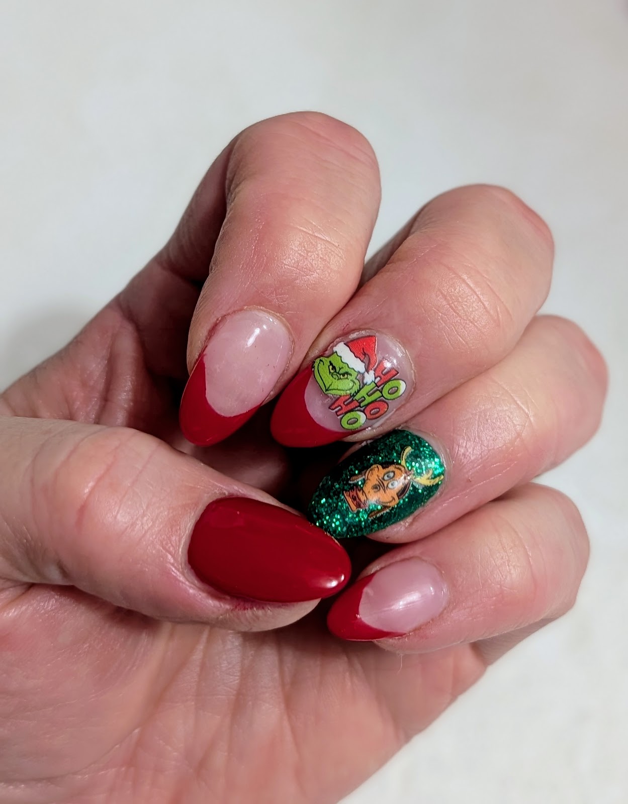 Clara nails & spa - Nail Salon in Warwick