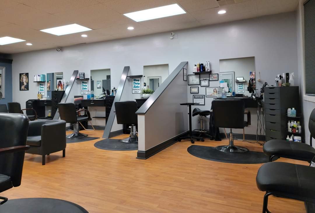 The Wavy Daisy Salon - Beauty Spa in Warwick