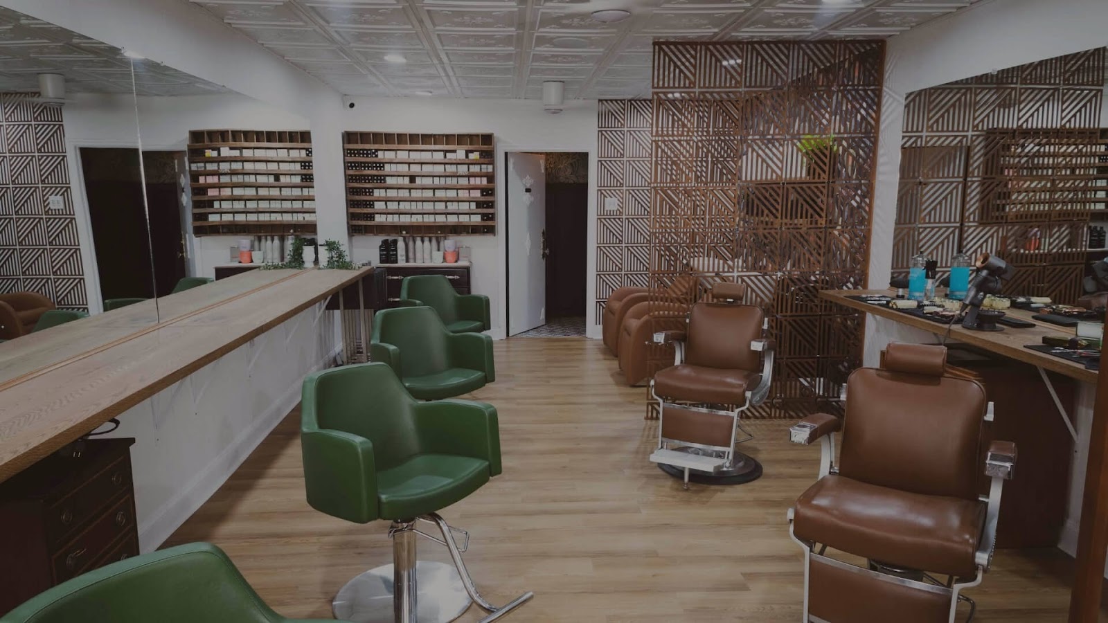 Olliver Lux Hair Society - Barbershop in Charleston