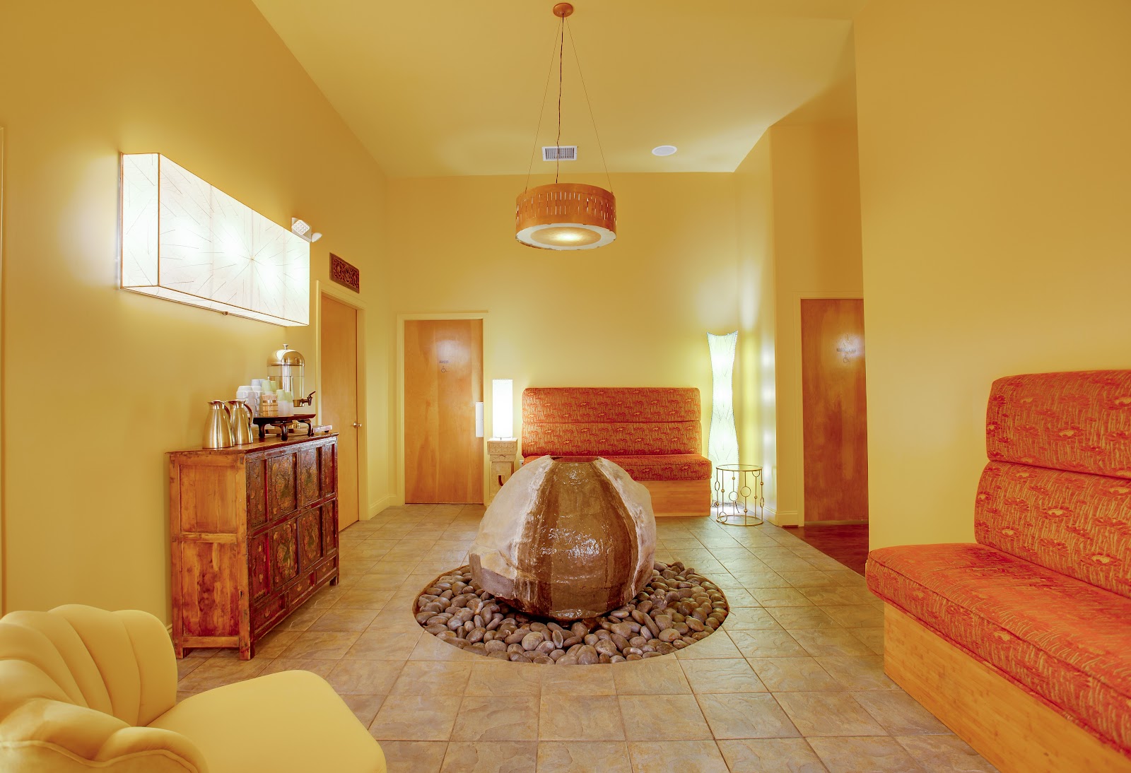 Earthling Day Spa and Pilates Studio - Hair Salon in Charleston